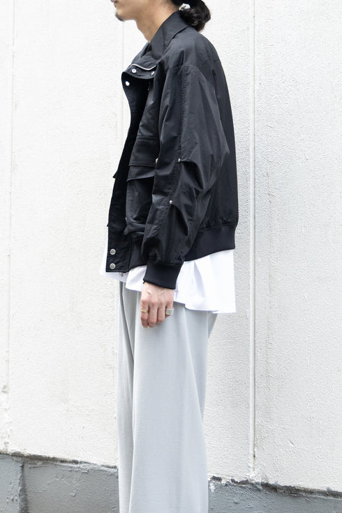 【TAUPE】"NYLON CONSTRUCTIVE ZIP JACKET"